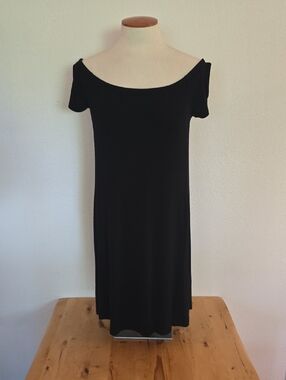 Old Navy Off Shoulder Ribbed Black Dress